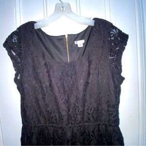 NWOT Little black lace dress XL